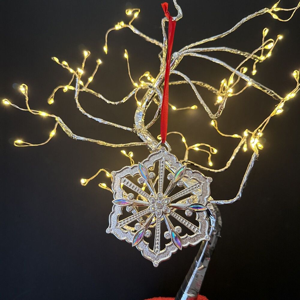 Lenox 2019 Snow Majesty Ornament Snowflake Silver w/ Box #15 in series